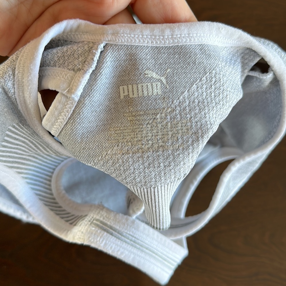 Seamless small grey Puma sports bra - Picture 4 of 5